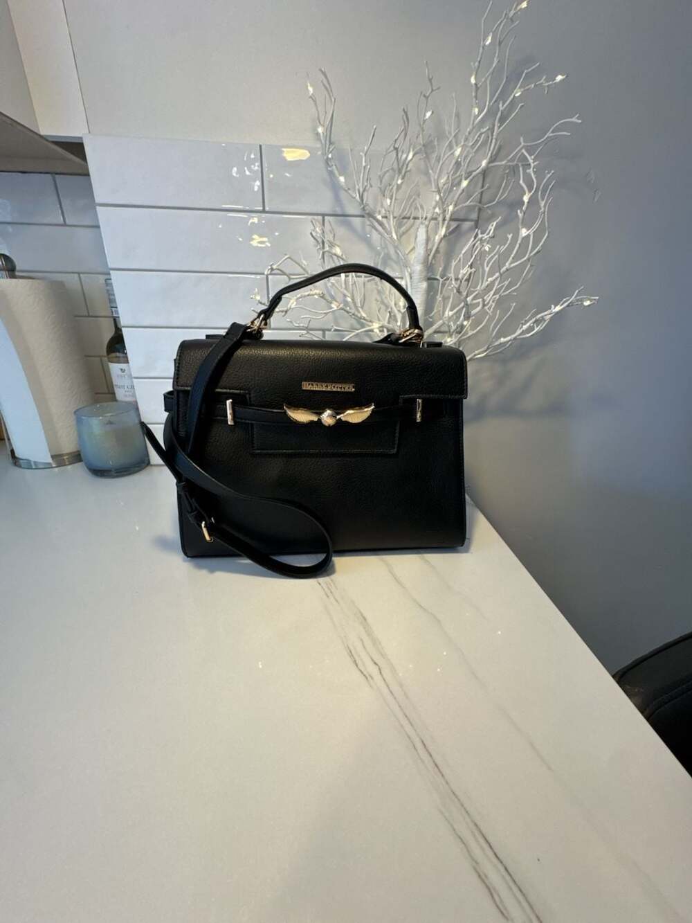Harry Potter Golden Snitch Black Handbag Crossbody Bag